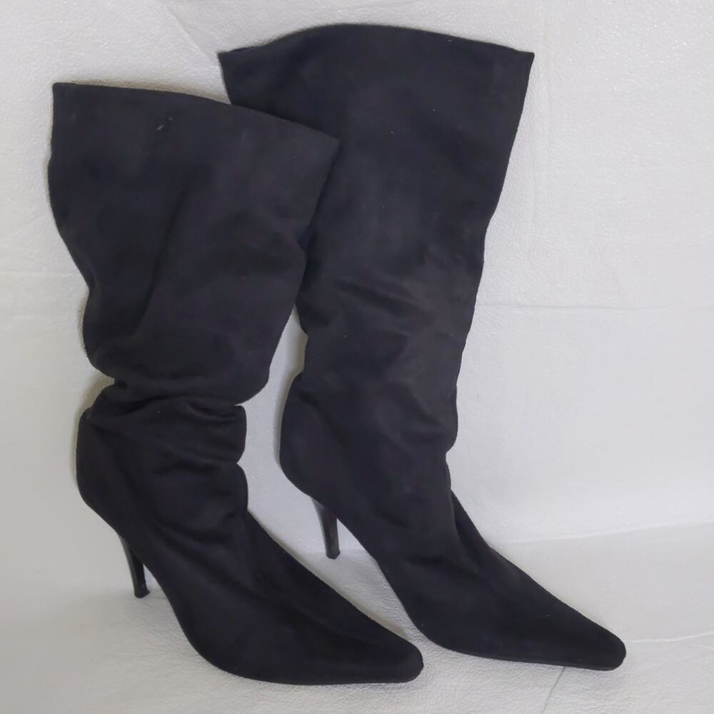 Fabulaire Pull On Boots Women's 10 Black Faux Suede Grunge Goth